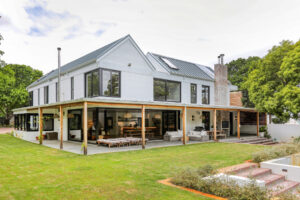 Read more about the article HOUSE AVONDRUST