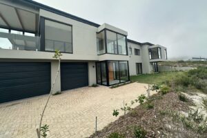 Read more about the article HOUSE EROTOCRITOU